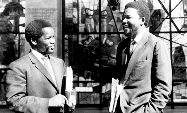 9BFD47F2E849F47BCB0FD94230AA7C8D5DB3_mandelaetambo